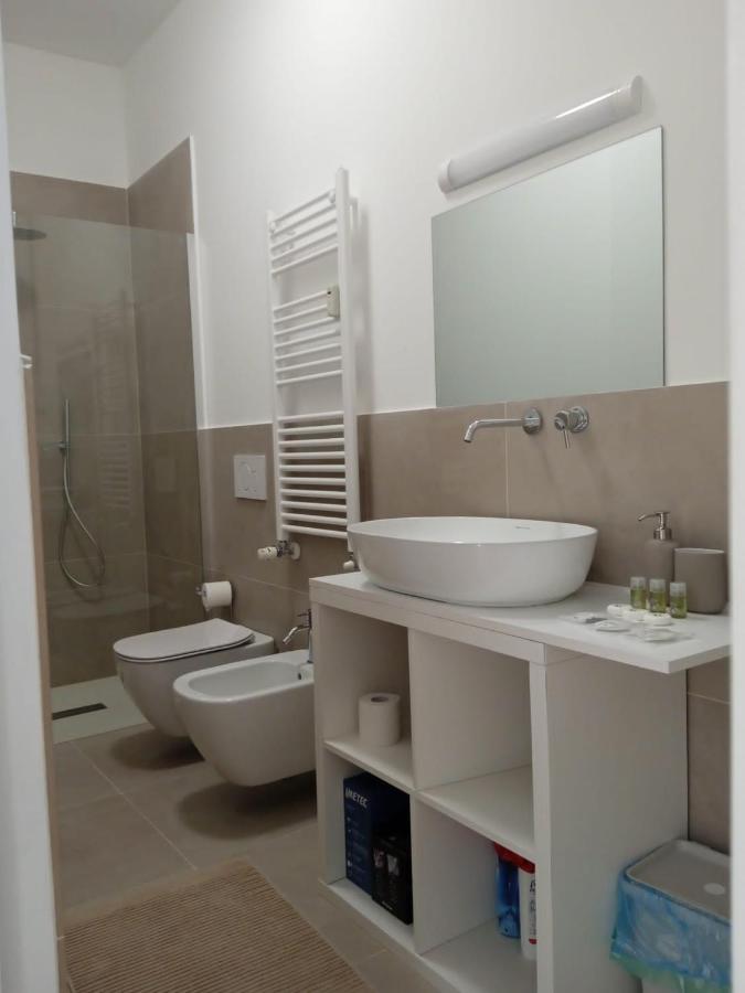 Apartment Via D'Apulia 11 Milan Luaran gambar