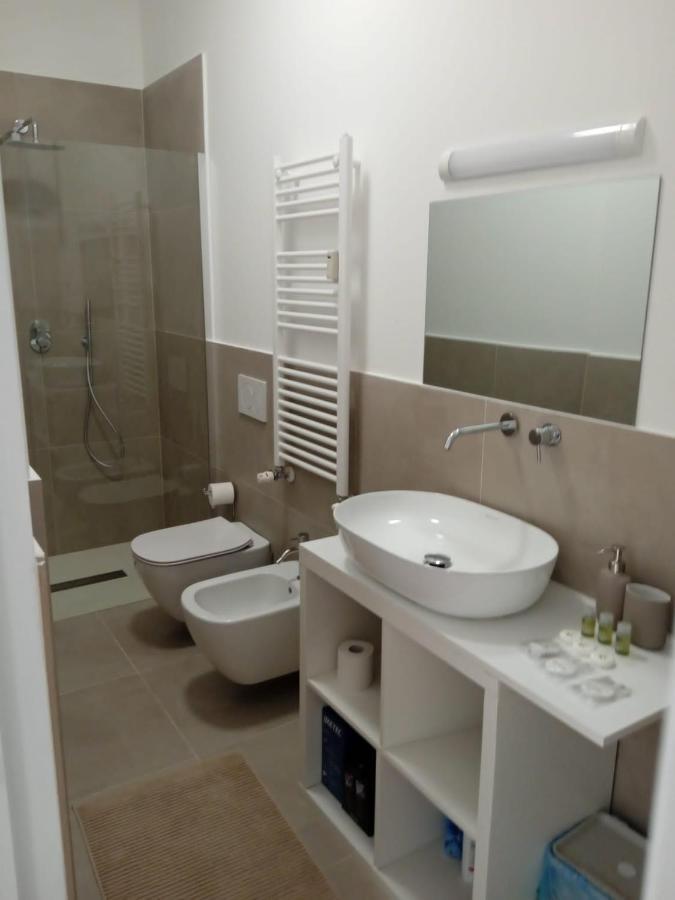 Apartment Via D'Apulia 11 Milan Luaran gambar